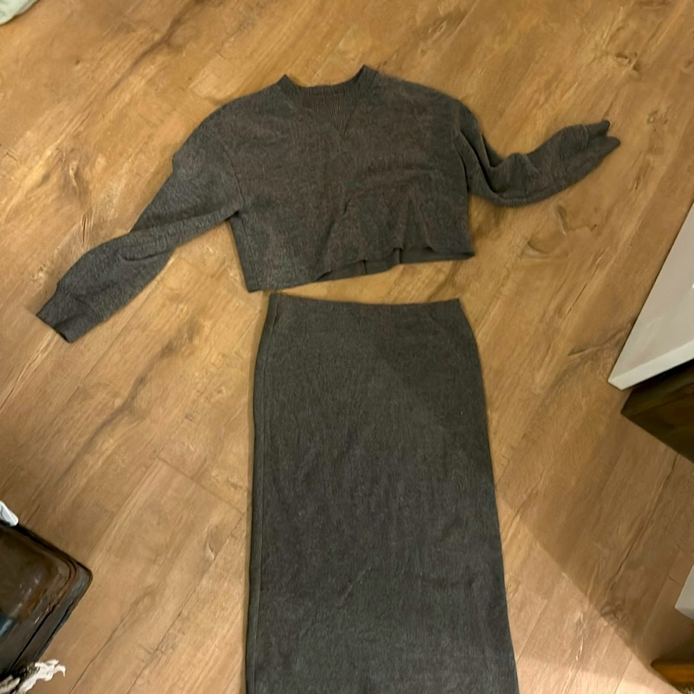 Zara sweater skirt set